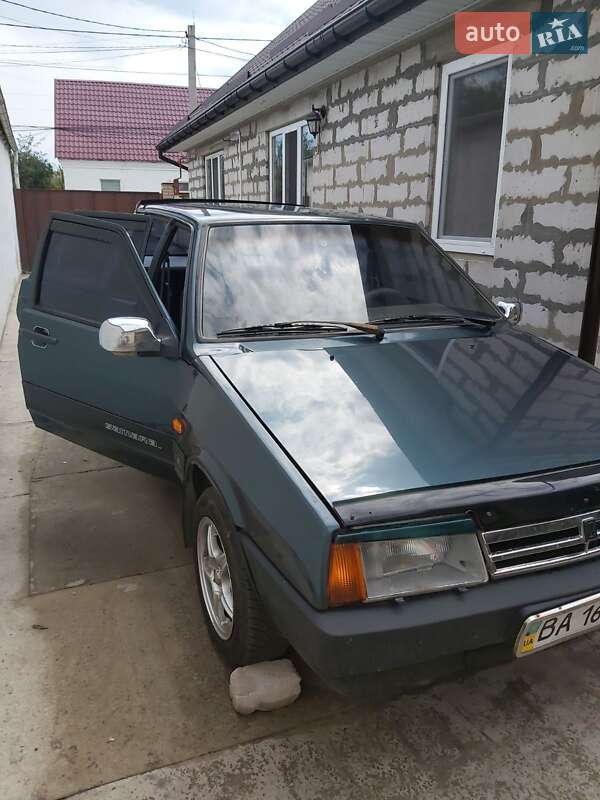 Хетчбек ВАЗ / Lada 2109 2005 в Дніпрі фото 3 Хетчбек ВАЗ / Lada 2109 2005 в Дніпрі