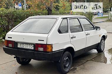 Хэтчбек ВАЗ / Lada 2109 1990 в Львове