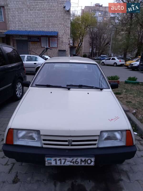 Хэтчбек ВАЗ / Lada 2109 1996 в Черновцах