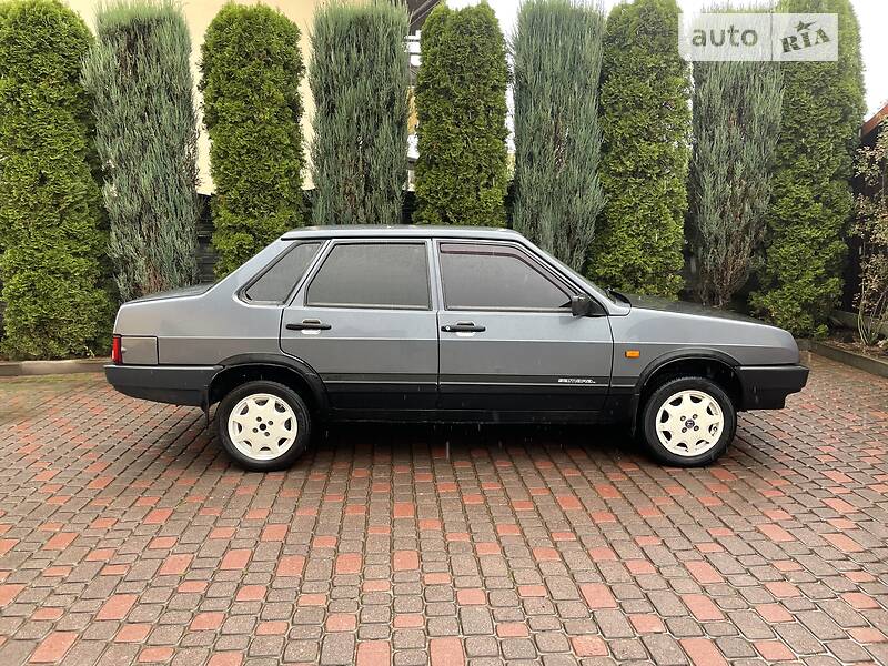 Седан ВАЗ / Lada 2109 2007 в Львове