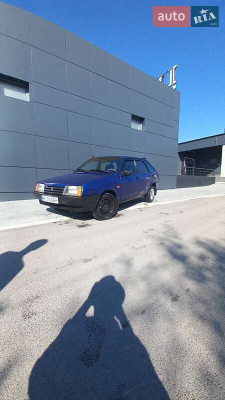 Хэтчбек ВАЗ / Lada 2109 2002 в Теребовле