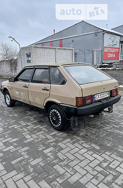 Хэтчбек ВАЗ / Lada 2109 1988 в Смеле