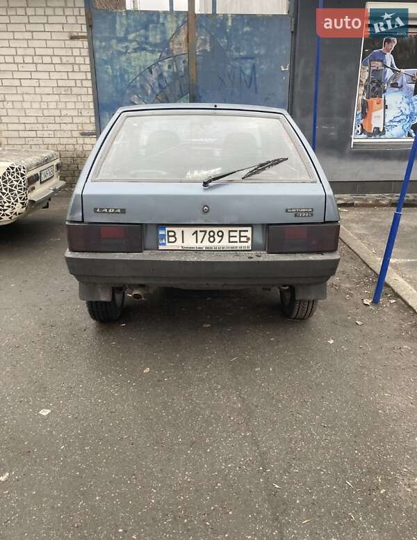 Хэтчбек ВАЗ / Lada 2109 2001 в Полтаве