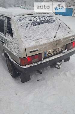 Хэтчбек ВАЗ / Lada 2109 2002 в Бродах