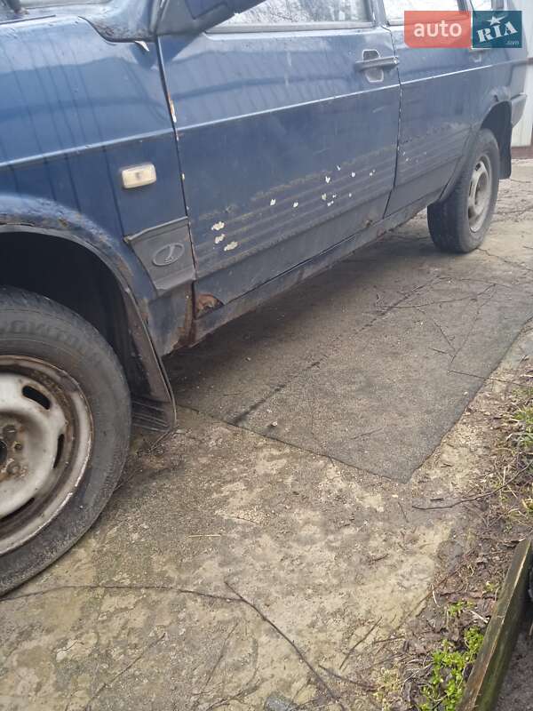 Хэтчбек ВАЗ / Lada 2109 1988 в Борисполе фото 2 Хэтчбек ВАЗ / Lada 2109 1988 в Борисполе