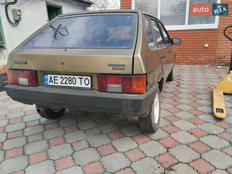 Хэтчбек ВАЗ / Lada 2109 1999 в Днепре