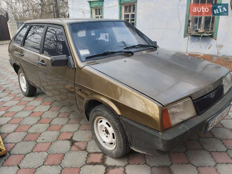 Хэтчбек ВАЗ / Lada 2109 1999 в Днепре