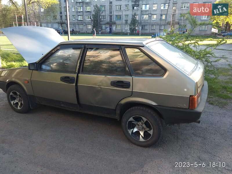 Хэтчбек ВАЗ / Lada 2109 1996 в Кременчуге