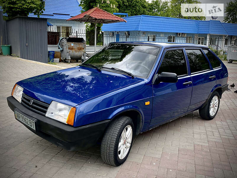 Каталог ВАЗ (LADA) 2109 в России. Купить в кредит