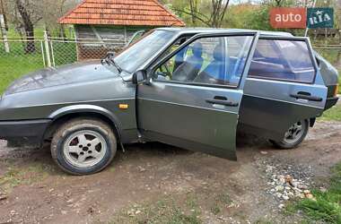 Хэтчбек ВАЗ 2109 1995 в 