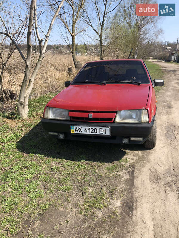 Хетчбек ВАЗ / Lada 2109 1992 в Харкові фото 7 Хетчбек ВАЗ / Lada 2109 1992 в Харкові