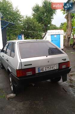 Хэтчбек ВАЗ / Lada 2109 2003 в Днепре