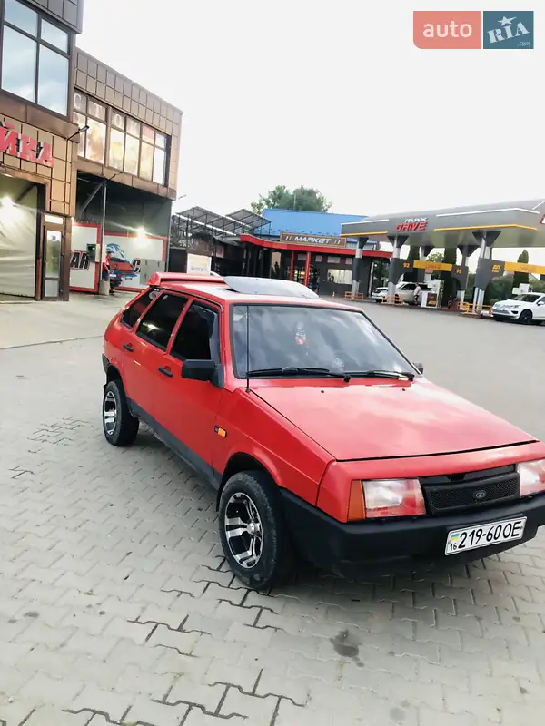 ВАЗ / Lada 2109