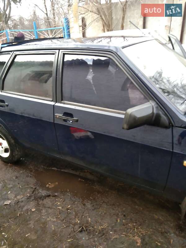 Хэтчбек ВАЗ / Lada 2109 1995 в Липовой Долине фото 6 Хэтчбек ВАЗ / Lada 2109 1995 в Липовой Долине