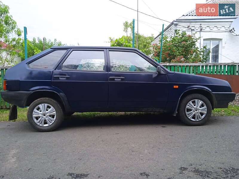 Хэтчбек ВАЗ / Lada 2109 2005 в Новоархангельске фото 5 Хэтчбек ВАЗ / Lada 2109 2005 в Новоархангельске
