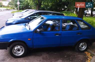 Хэтчбек ВАЗ / Lada 2109 1990 в Львове