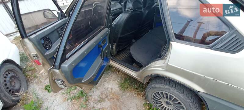 Хетчбек ВАЗ / Lada 2109 1990 в Коростишеві