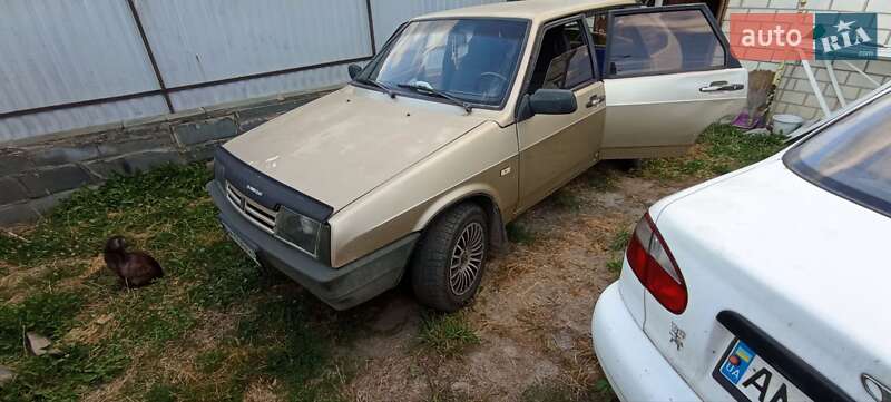 Хетчбек ВАЗ / Lada 2109 1990 в Коростишеві