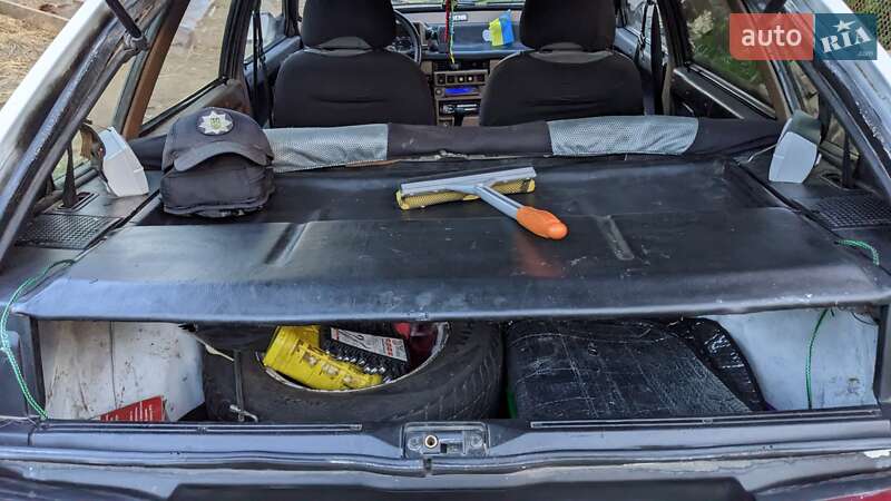 Хэтчбек ВАЗ / Lada 2109 1987 в Ровно фото 10 Хэтчбек ВАЗ / Lada 2109 1987 в Ровно