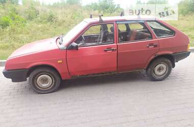 Хэтчбек ВАЗ / Lada 2109 1995 в Кременце
