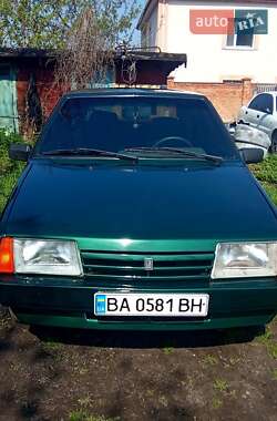 Хэтчбек ВАЗ 2109 2002 в Кропивницком