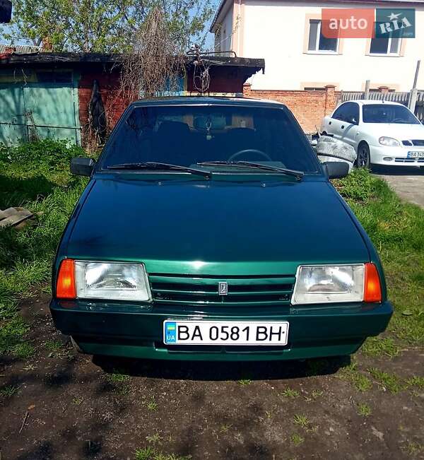 Хэтчбек ВАЗ / Lada 2109 2002 в Кропивницком