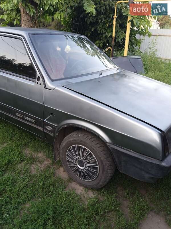 Хетчбек ВАЗ / Lada 2109 1990 в Кам'янському