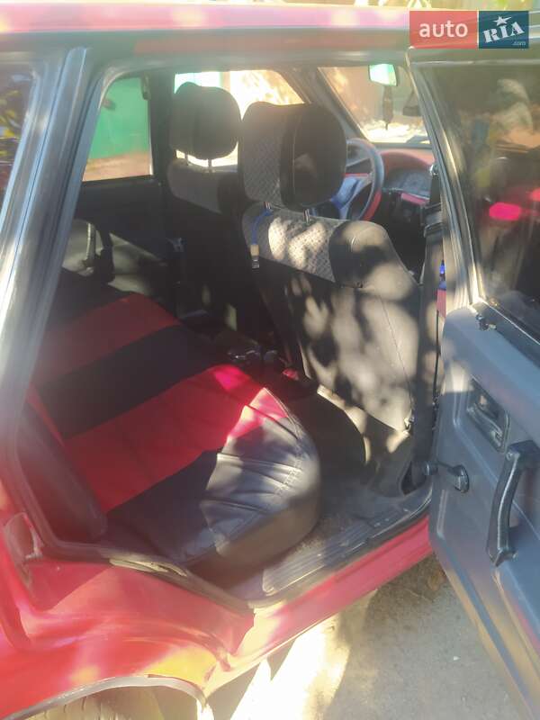 Хэтчбек ВАЗ / Lada 2109 1988 в Никополе фото 2 Хэтчбек ВАЗ / Lada 2109 1988 в Никополе