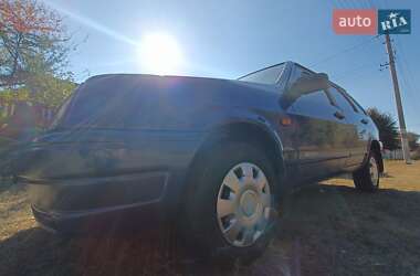 Хэтчбек ВАЗ 2109 2002 в 