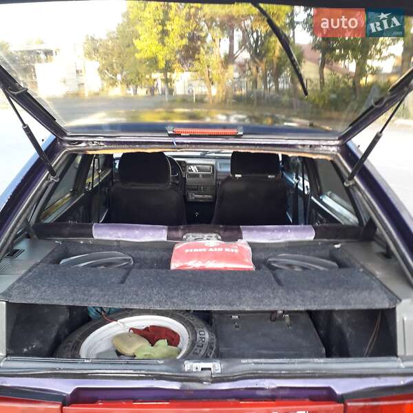 Хетчбек ВАЗ / Lada 2109 2002 в Львові фото 8 Хетчбек ВАЗ / Lada 2109 2002 в Львові