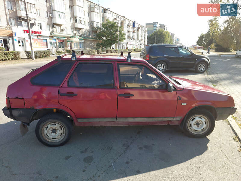 Хетчбек ВАЗ / Lada 2109 1992 в Вільногірську