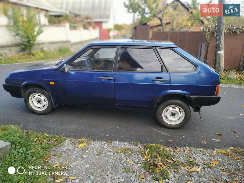 Хэтчбек ВАЗ / Lada 2109 2002 в Виннице