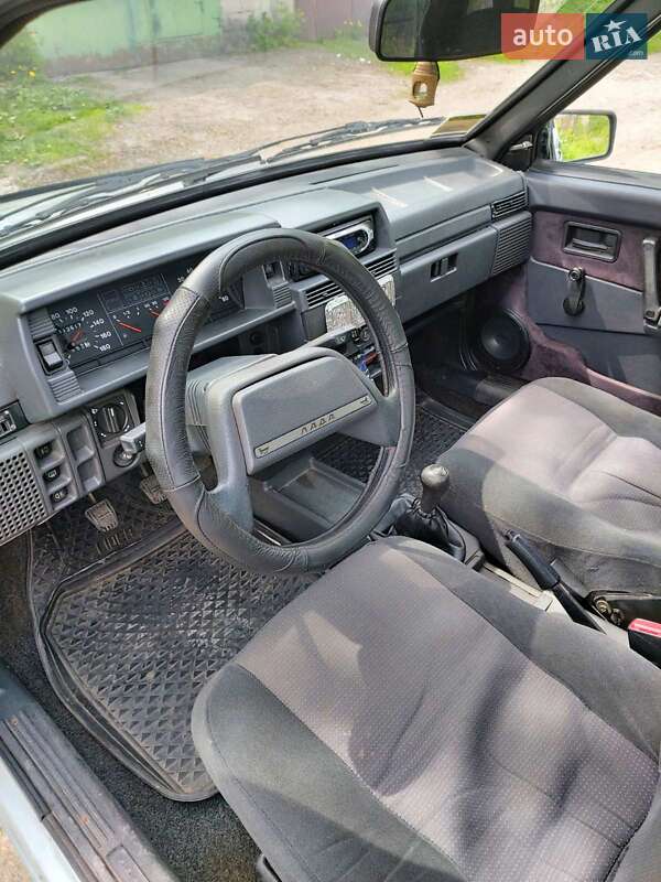 Хэтчбек ВАЗ / Lada 2109 2003 в Каменском фото 14 Хэтчбек ВАЗ / Lada 2109 2003 в Каменском