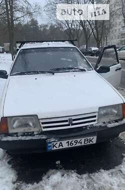 Хэтчбек ВАЗ / Lada 2109 1993 в Киеве