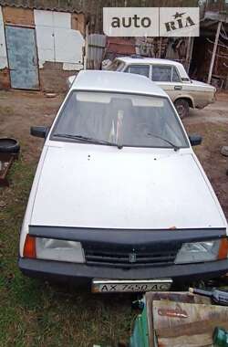 Хетчбек ВАЗ / Lada 2109 1993 в Ізюмі