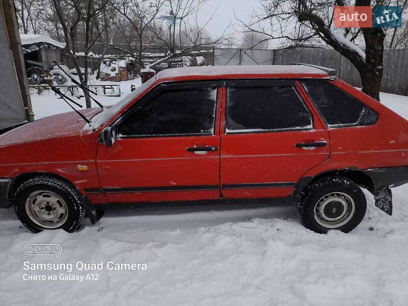 Хэтчбек ВАЗ / Lada 2109 1988 в Прилуках фото 3 Хэтчбек ВАЗ / Lada 2109 1988 в Прилуках