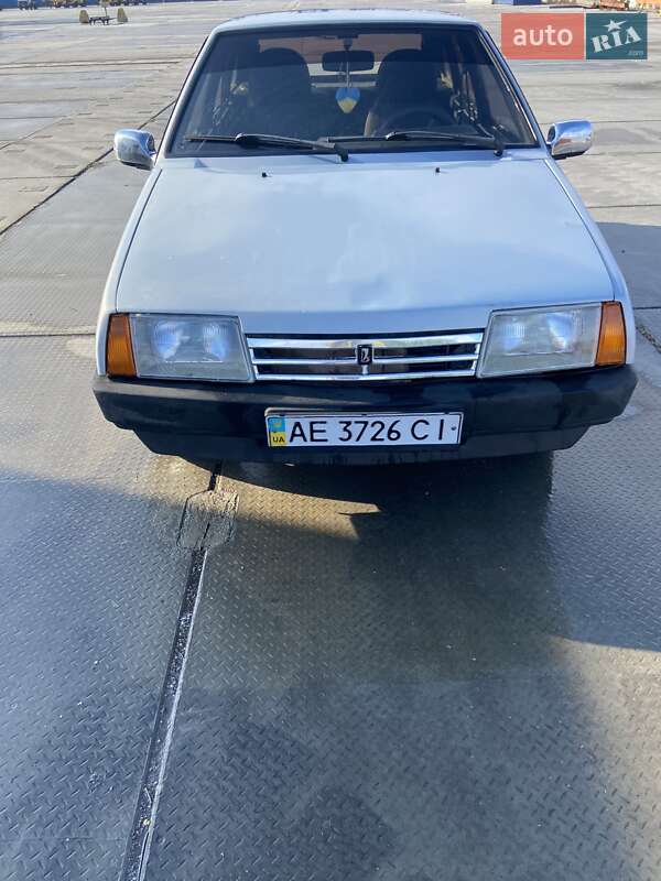 Хетчбек ВАЗ / Lada 2109 2004 в Одесі фото 10 Хетчбек ВАЗ / Lada 2109 2004 в Одесі