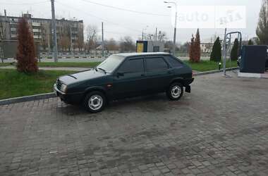 Хэтчбек ВАЗ / Lada 2109 1998 в Харькове