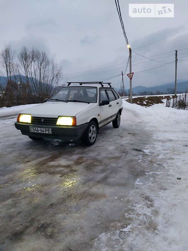 Хетчбек ВАЗ / Lada 2109 1989 в Ужгороді