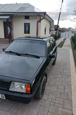 Хэтчбек ВАЗ / Lada 2109 1990 в Косове