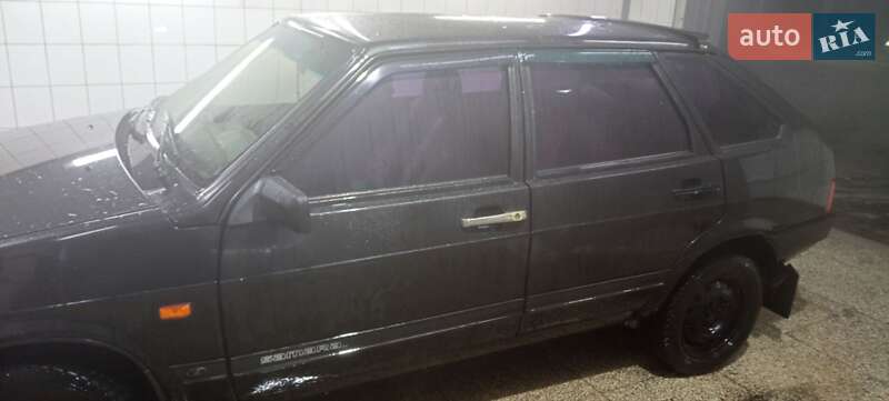 Хэтчбек ВАЗ / Lada 2109 2006 в Светловодске