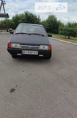 Хэтчбек ВАЗ / Lada 2109 1996 в Володарке