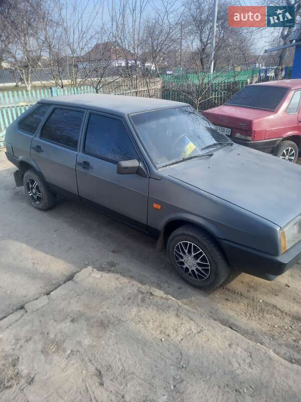 Хэтчбек ВАЗ / Lada 2109 2006 в Новом Буге фото 2 Хэтчбек ВАЗ / Lada 2109 2006 в Новом Буге