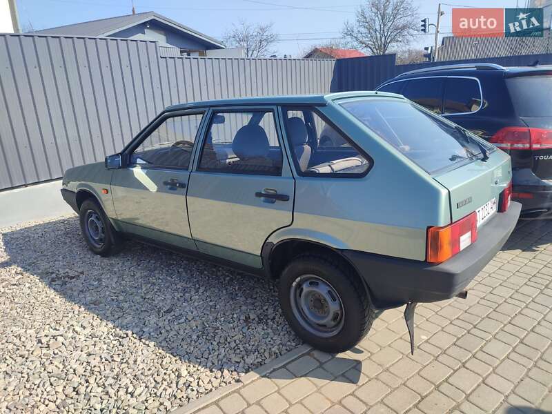 Хетчбек ВАЗ / Lada 2109 2007 в Івано-Франківську