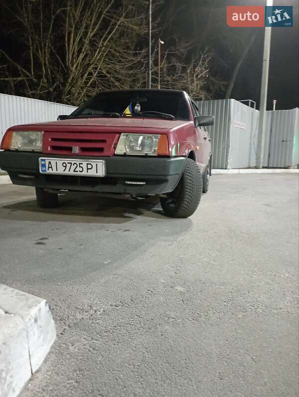 Хэтчбек ВАЗ / Lada 2109 1993 в Носовке