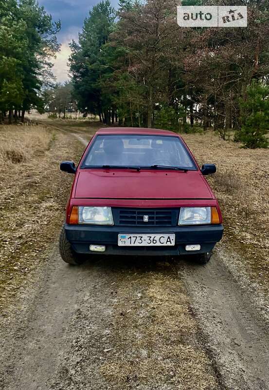 Хэтчбек ВАЗ / Lada 2109 1988 в Ахтырке