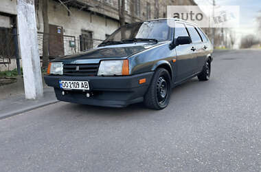 Хэтчбек ВАЗ / Lada 2109 2004 в Одессе