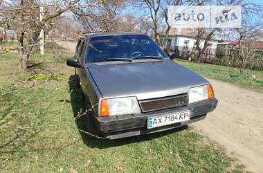 Хэтчбек ВАЗ / Lada 2109 1990 в Лозовой