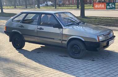 Хетчбек ВАЗ / Lada 2109 2002 в Звягелі