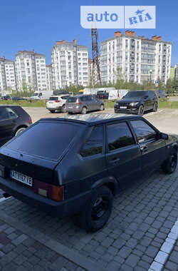 Хетчбек ВАЗ / Lada 2109 2003 в Івано-Франківську